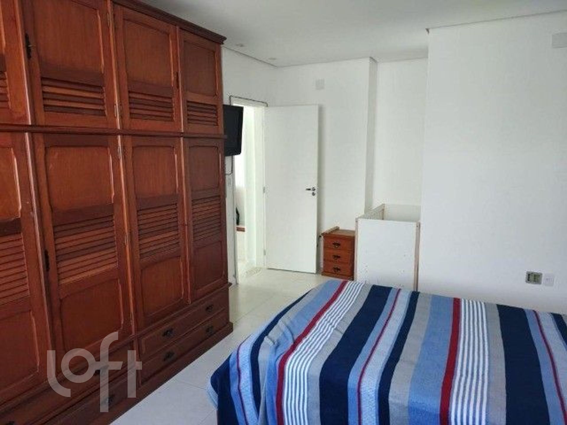 Apartamento à venda com 4 quartos, 180m² - Foto 15