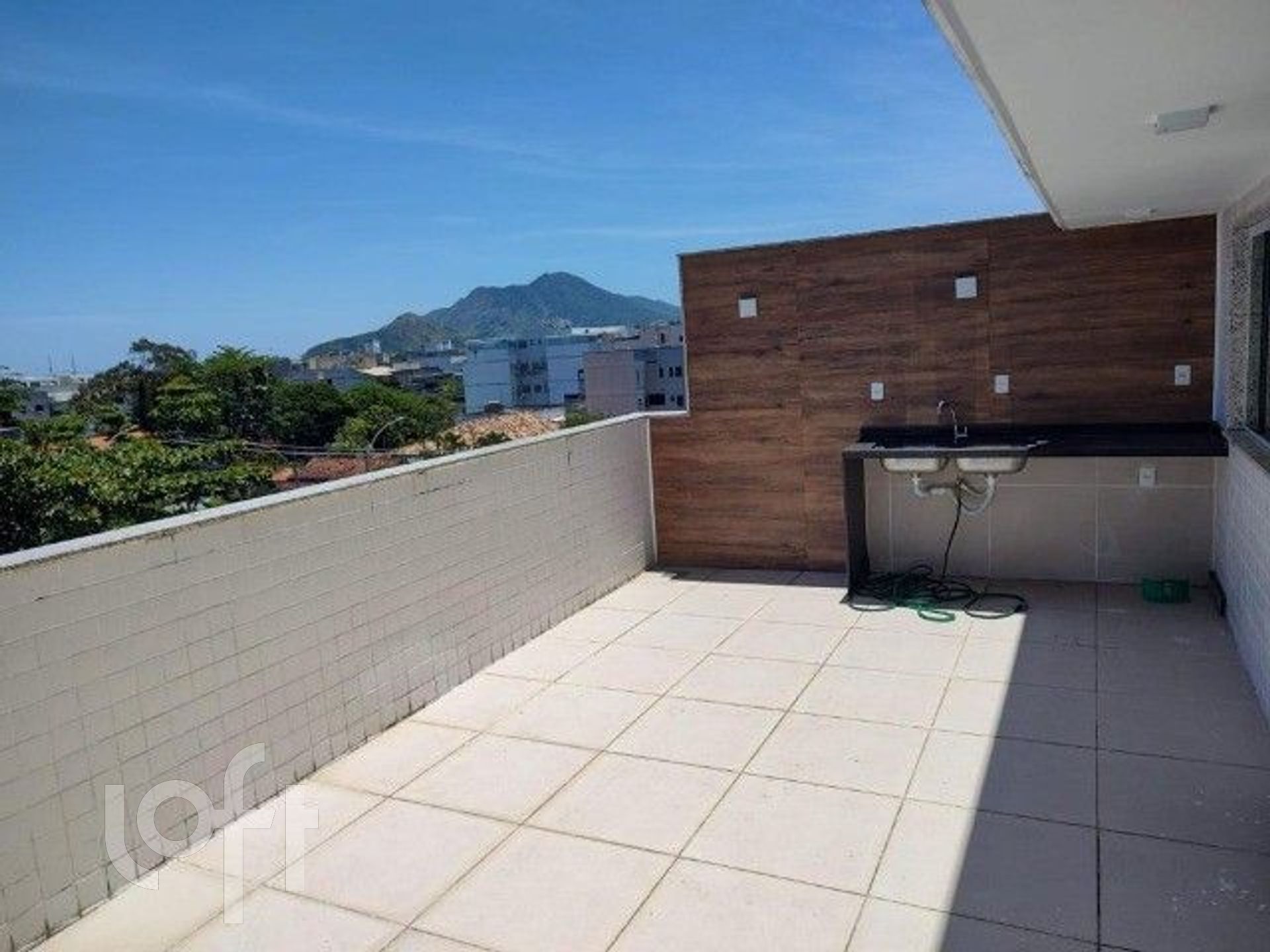 Apartamento à venda com 4 quartos, 180m² - Foto 3