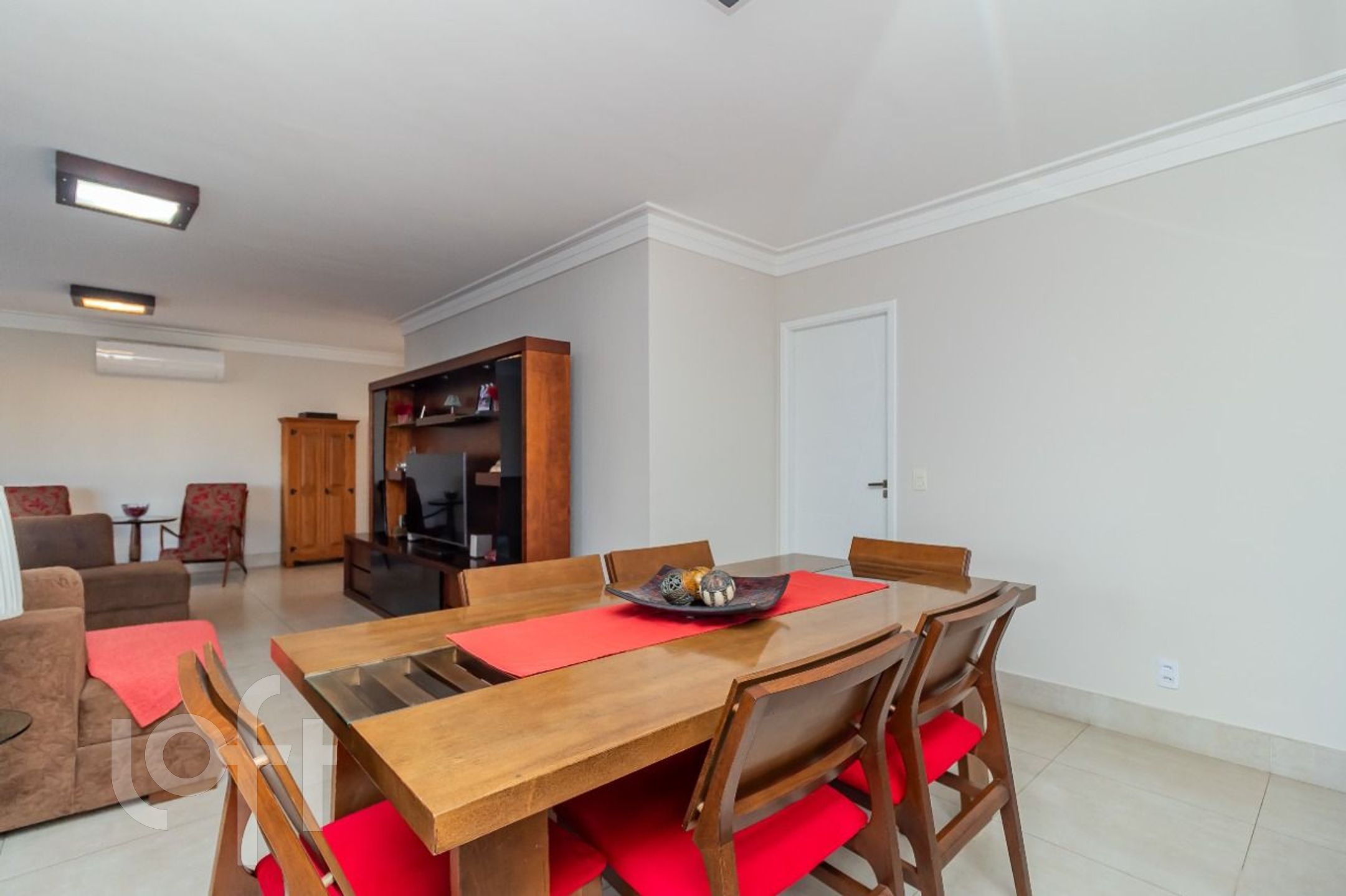 Apartamento à venda com 4 quartos, 176m² - Foto 7