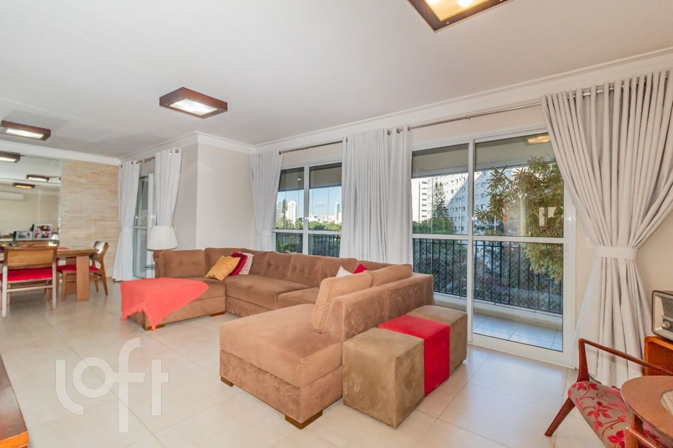 Apartamento à venda com 4 quartos, 176m² - Foto 4