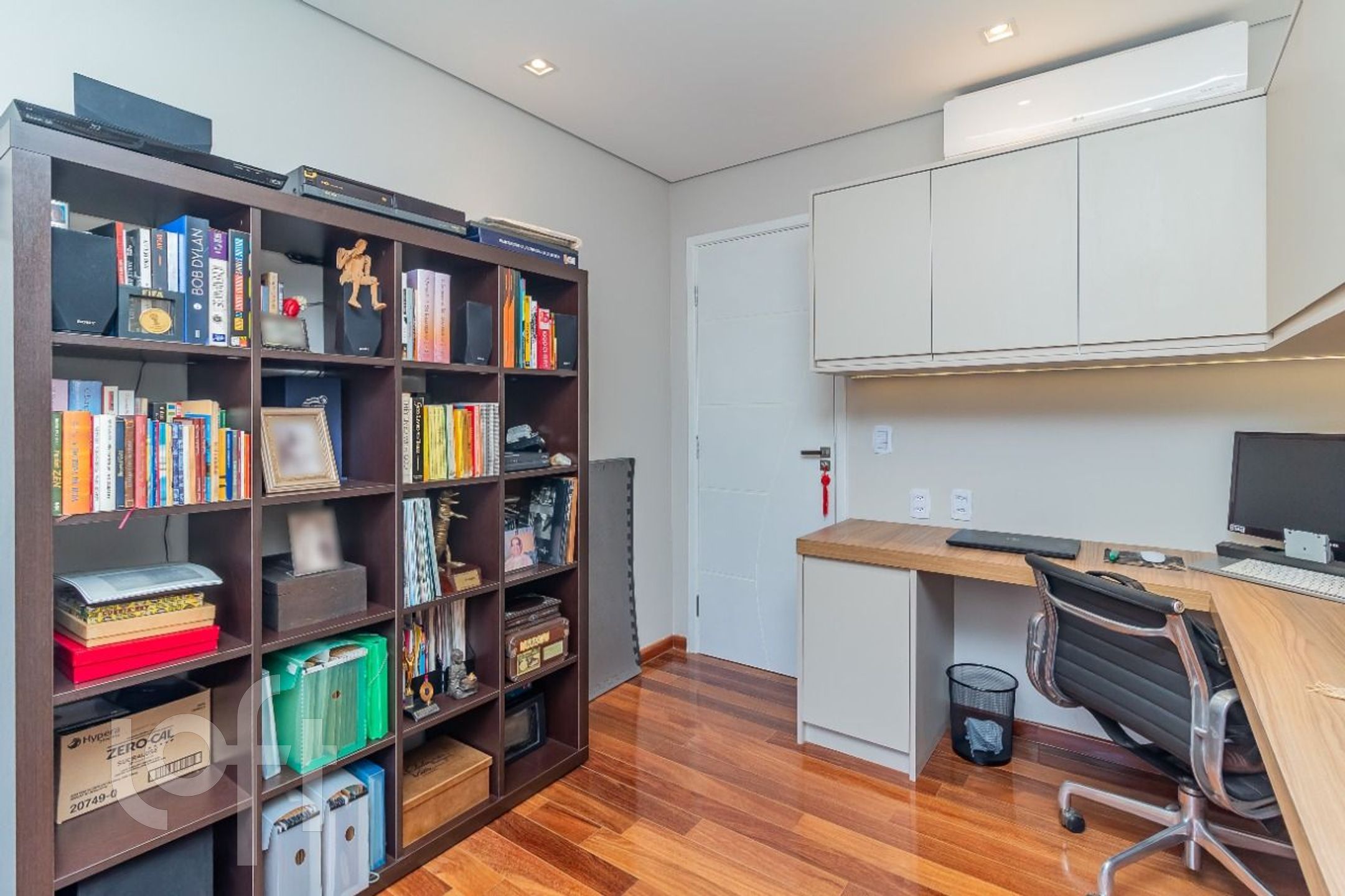 Apartamento à venda com 4 quartos, 176m² - Foto 40