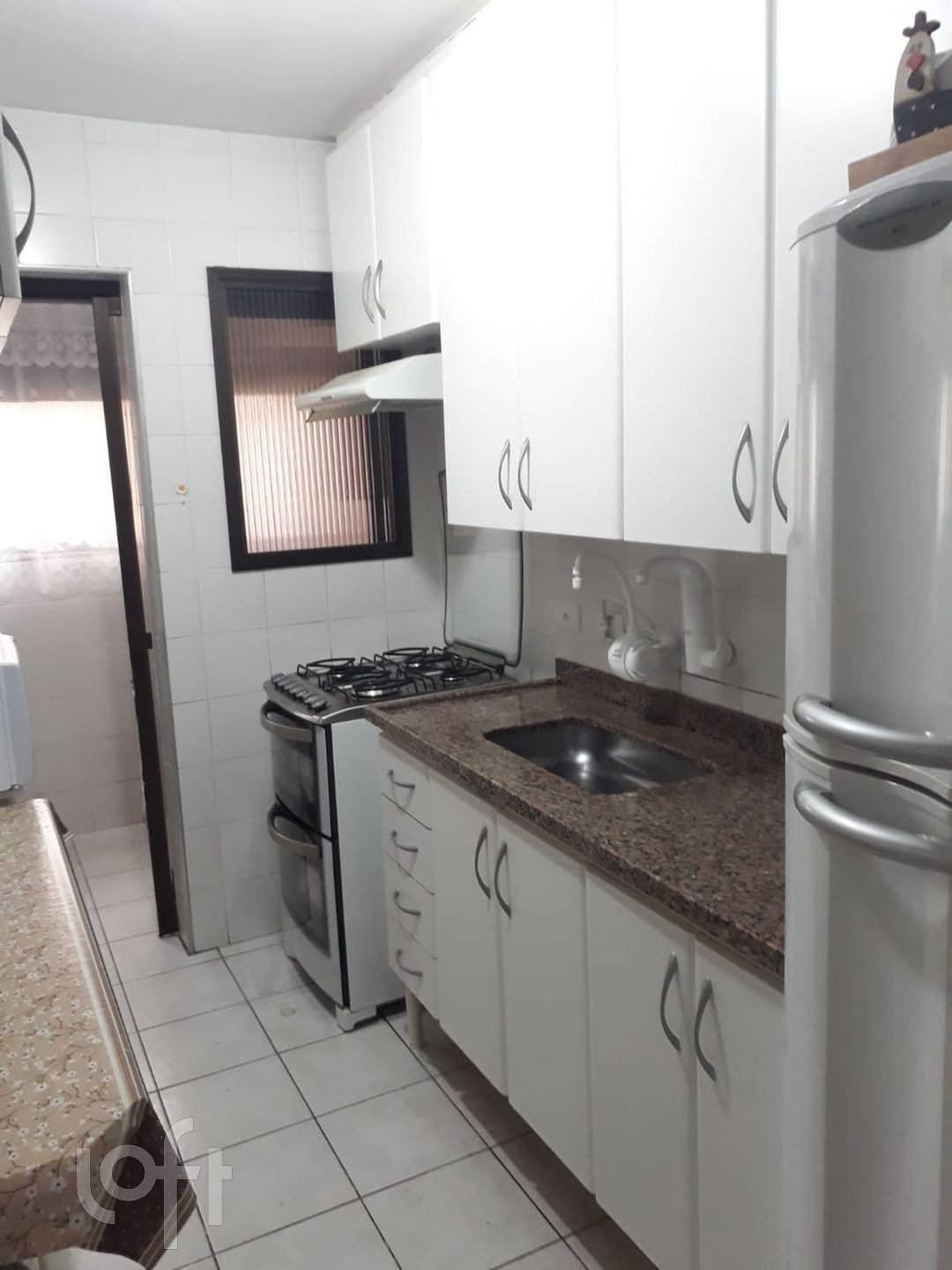 Apartamento à venda com 3 quartos, 81m² - Foto 15