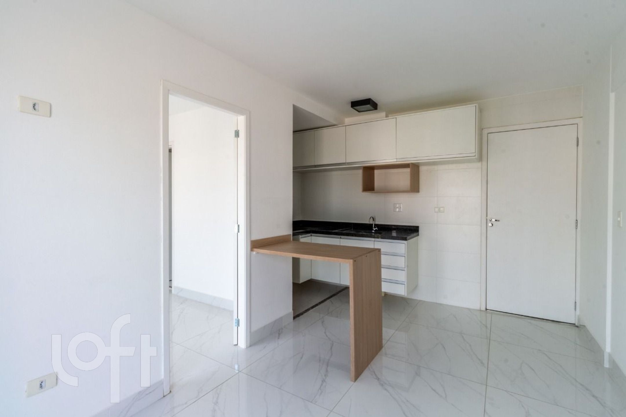 Apartamento à venda com 1 quarto, 30m² - Foto 7