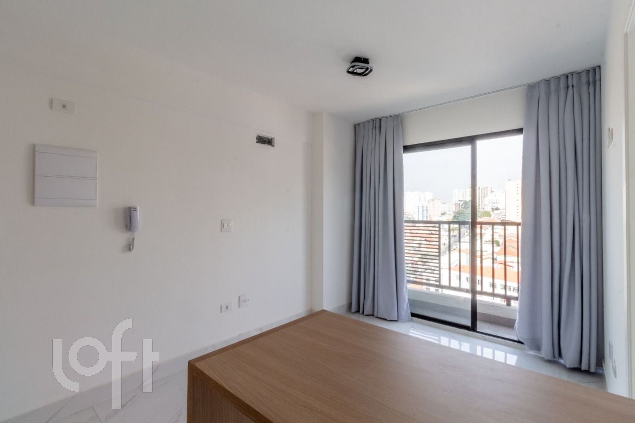 Apartamento à venda com 1 quarto, 30m² - Foto 1