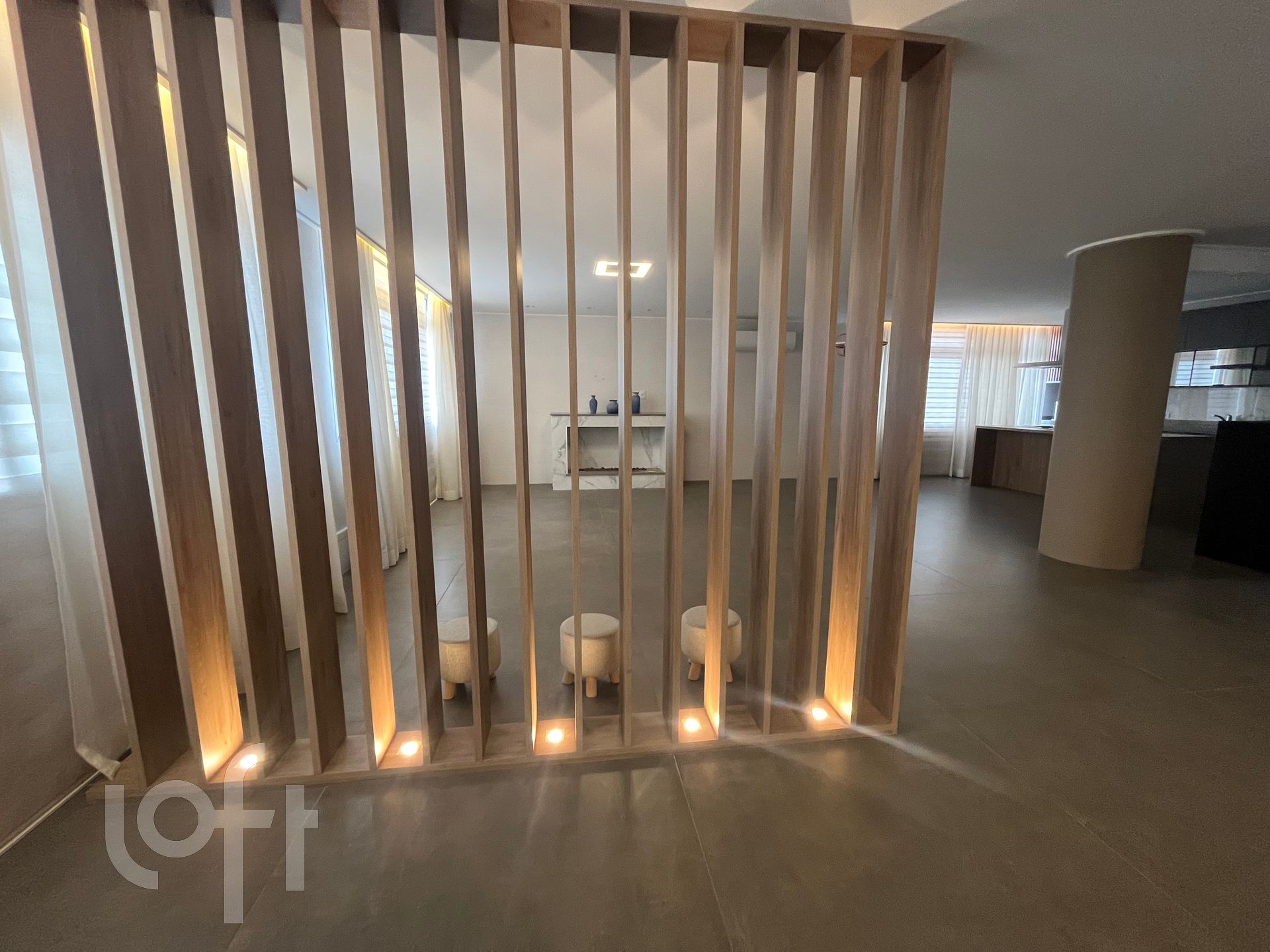 Apartamento à venda com 1 quarto, 306m² - Foto 5