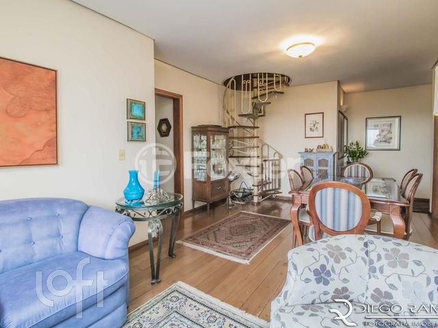 Apartamento com 223m², 3 dormitórios, 1 suíte, 2 vagas, Boa Vista em Porto Alegre