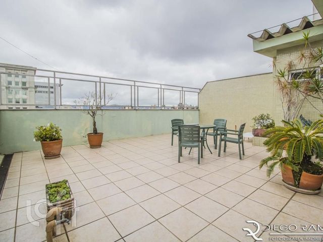 Apartamento com 223m², 3 dormitórios, 1 suíte, 2 vagas, Boa Vista em Porto Alegre