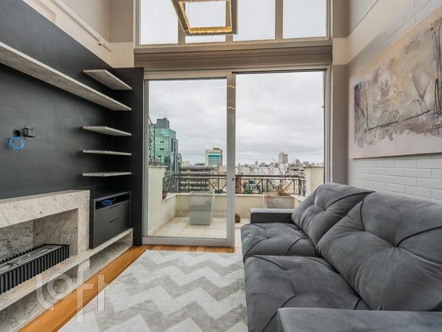 Apartamento com 105m², 1 dormitório, 1 suíte, 2 vagas, Moinhos de Vento em Porto Alegre