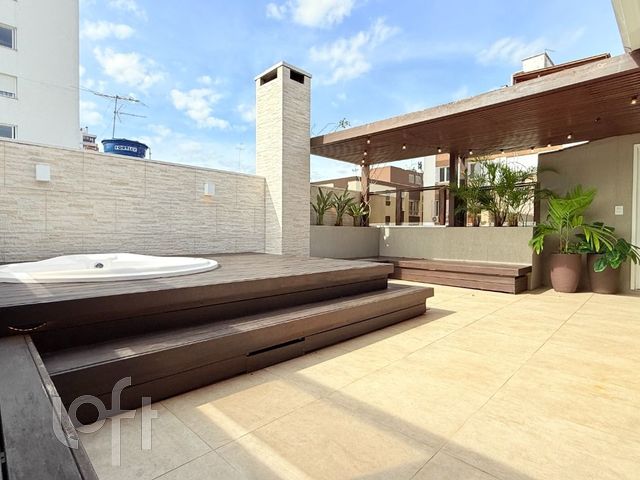 Apartamento com 151m², 2 dormitórios, 1 vaga, Petrópolis em Porto Alegre