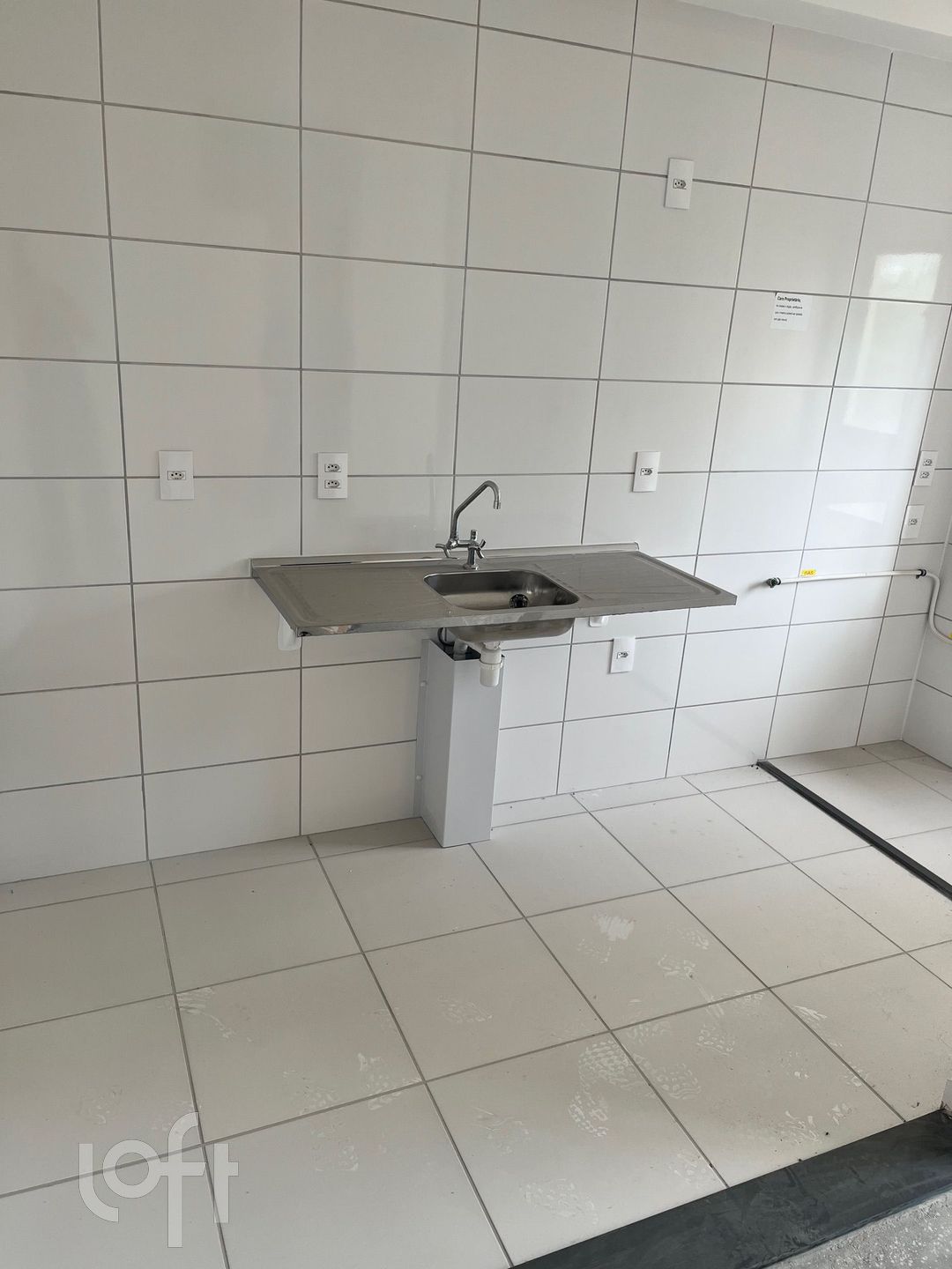 Apartamento à venda com 1 quarto, 42m² - Foto 3