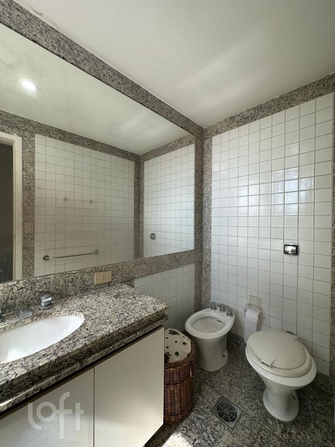 Apartamento à venda com 4 quartos, 184m² - Foto 9