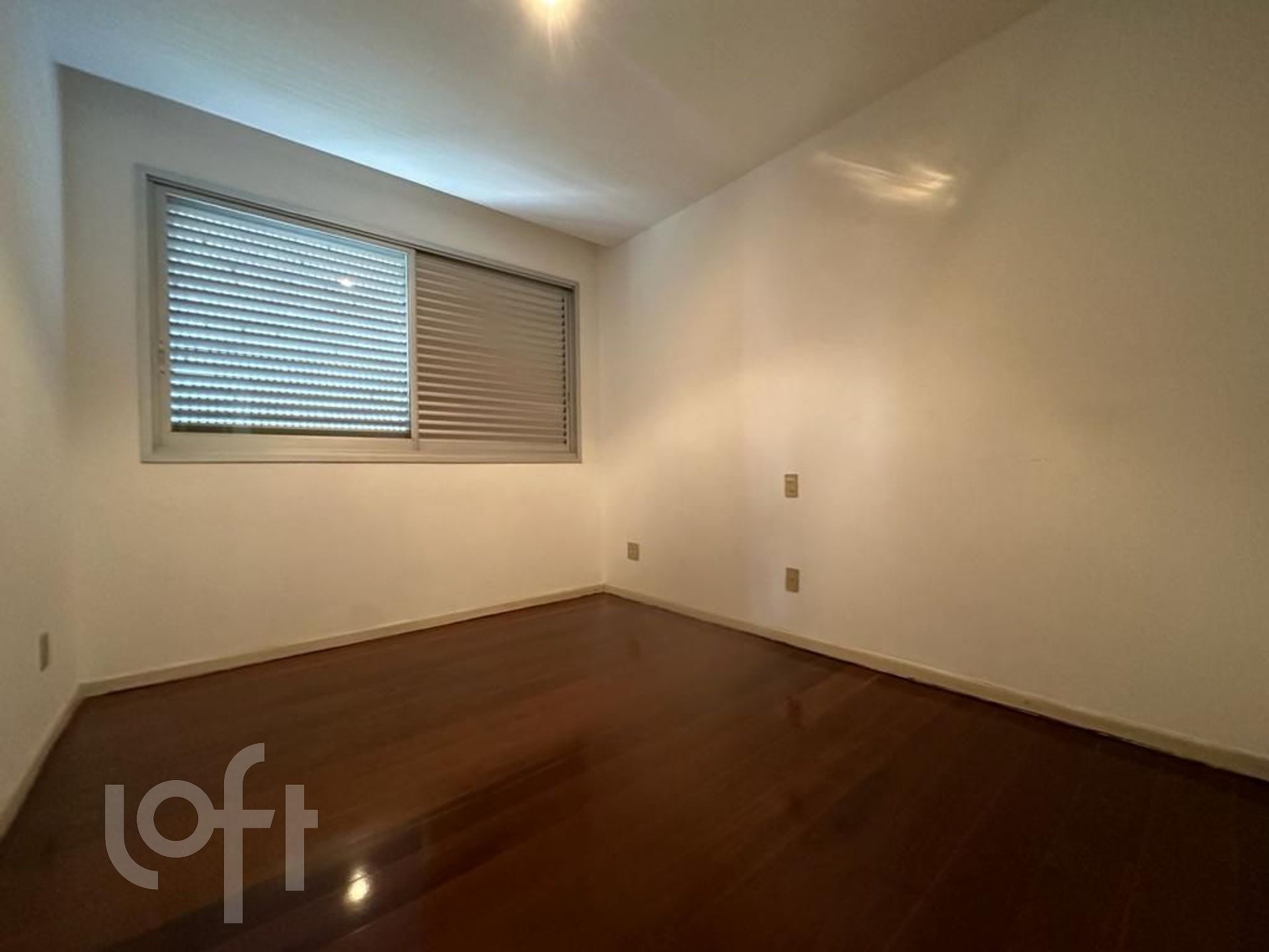 Apartamento à venda com 4 quartos, 184m² - Foto 12