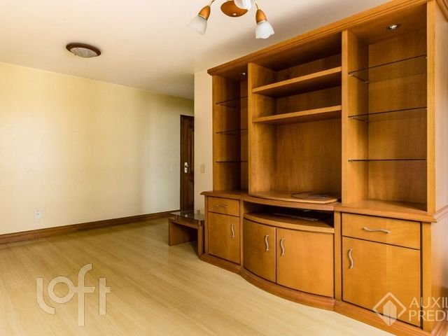 Apartamento com 42m², 1 dormitório, 1 vaga, Boa Vista em Porto Alegre
