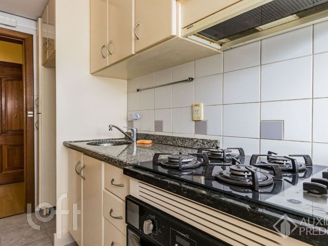 Apartamento com 42m², 1 dormitório, 1 vaga, Boa Vista em Porto Alegre