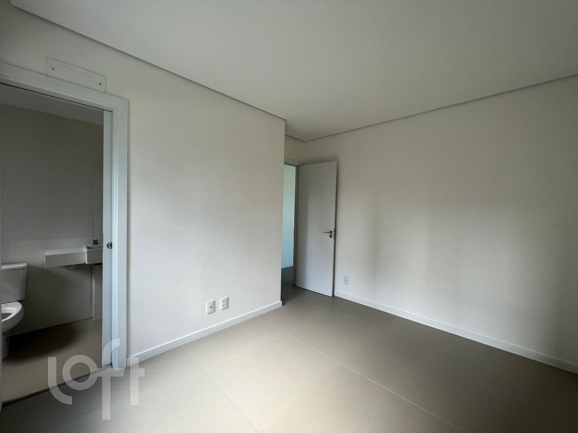 Apartamento à venda com 2 quartos, 89m² - Foto 11