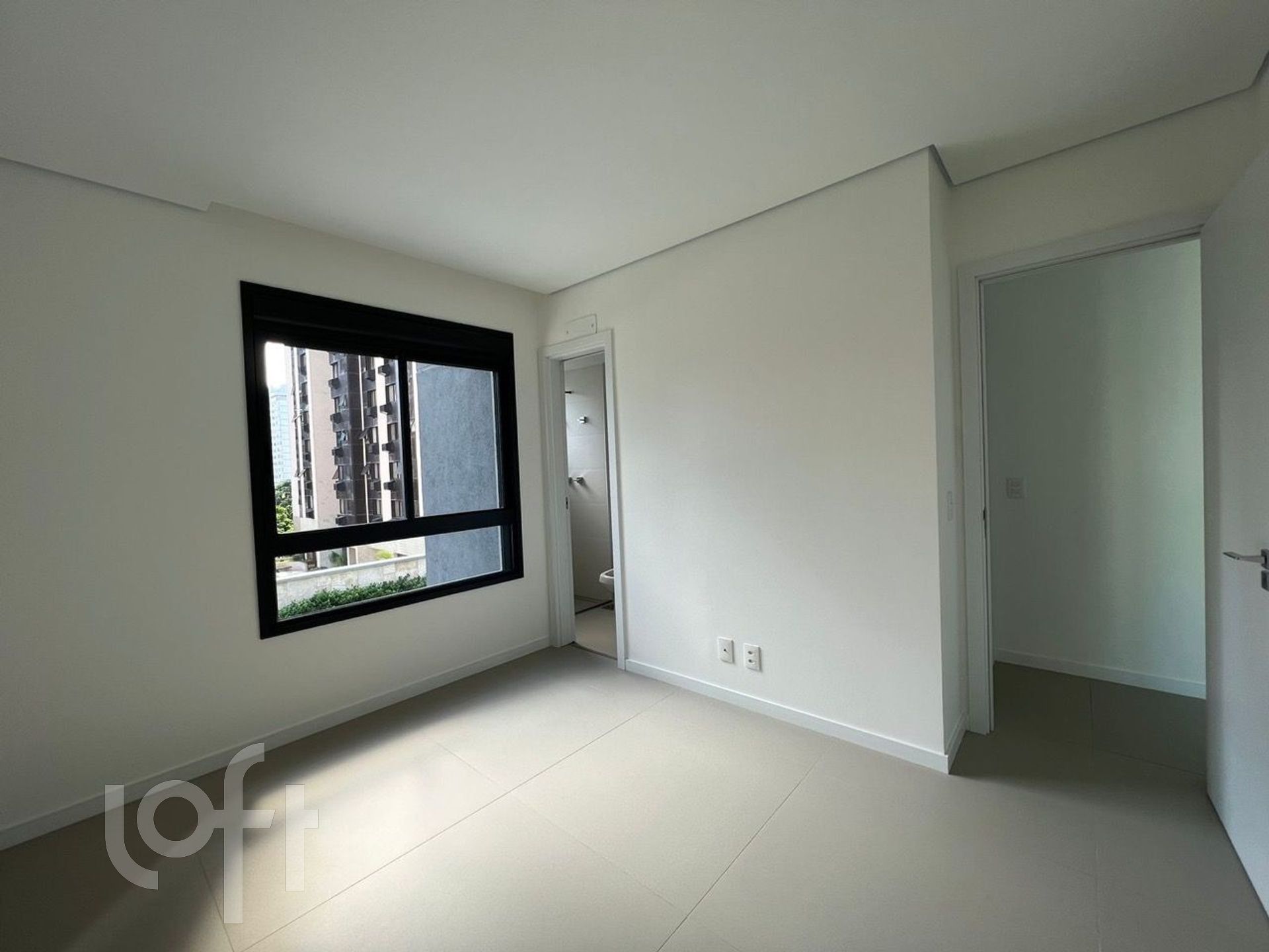 Apartamento à venda com 2 quartos, 89m² - Foto 12