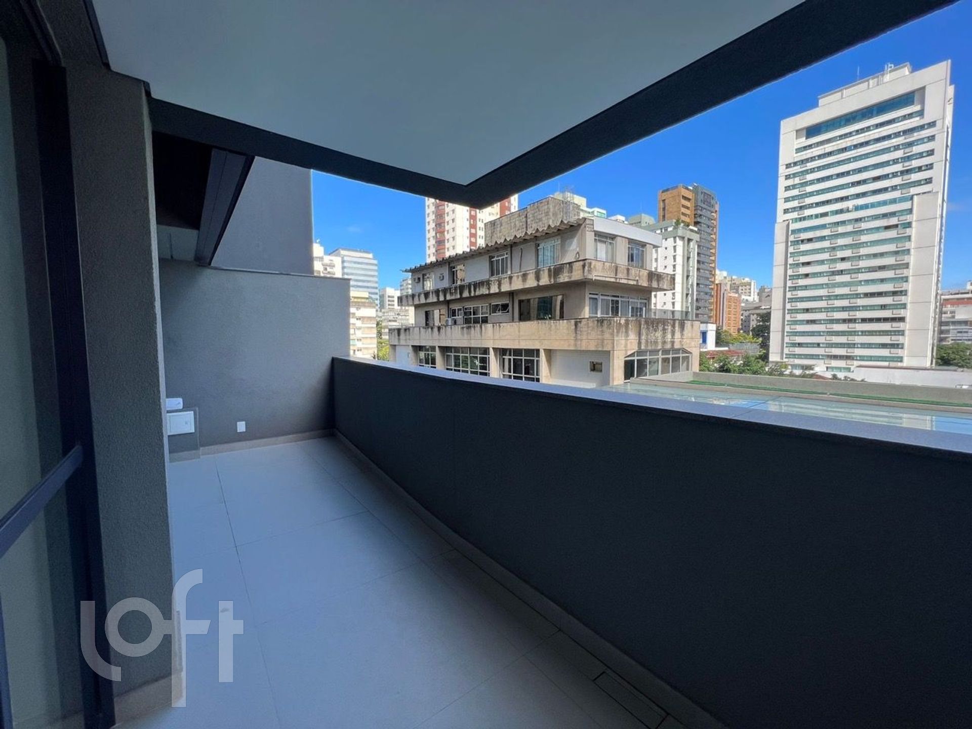 Apartamento à venda com 2 quartos, 89m² - Foto 10