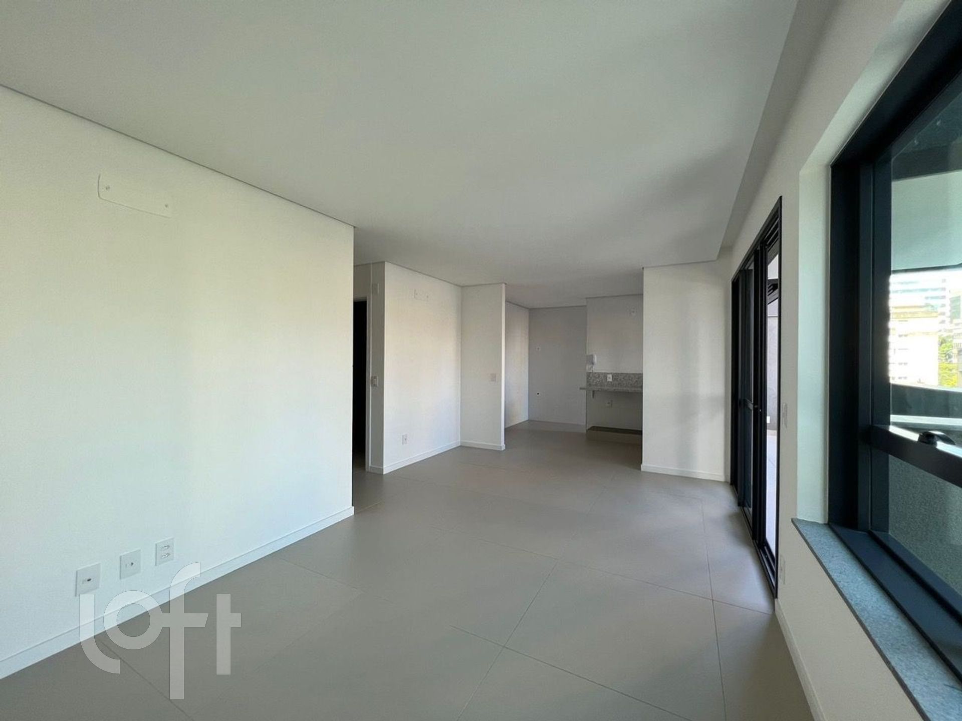 Apartamento à venda com 2 quartos, 89m² - Foto 8