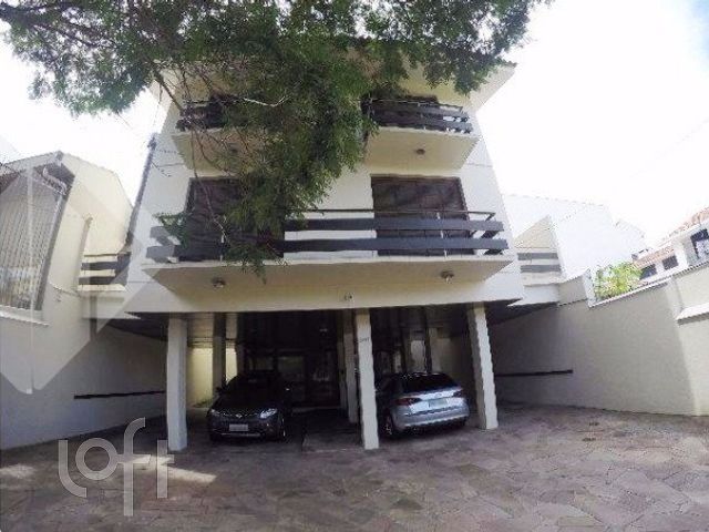 Apartamento com 115m², 2 dormitórios, 2 vagas, Três Figueiras em Porto Alegre