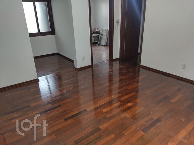 Apartamento com 115m², 2 dormitórios, 2 vagas, Três Figueiras em Porto Alegre