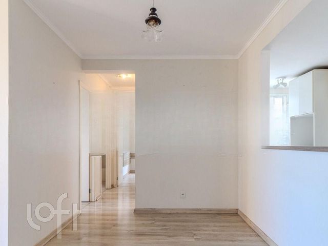 Apartamento com 68m², 3 dormitórios, 1 suíte, 1 vaga, Vila Ipiranga em Porto Alegre