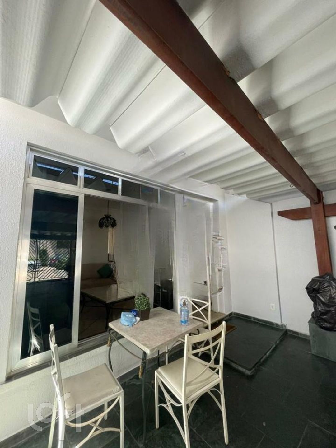 Casa à venda com 5 quartos, 220m² - Foto 12