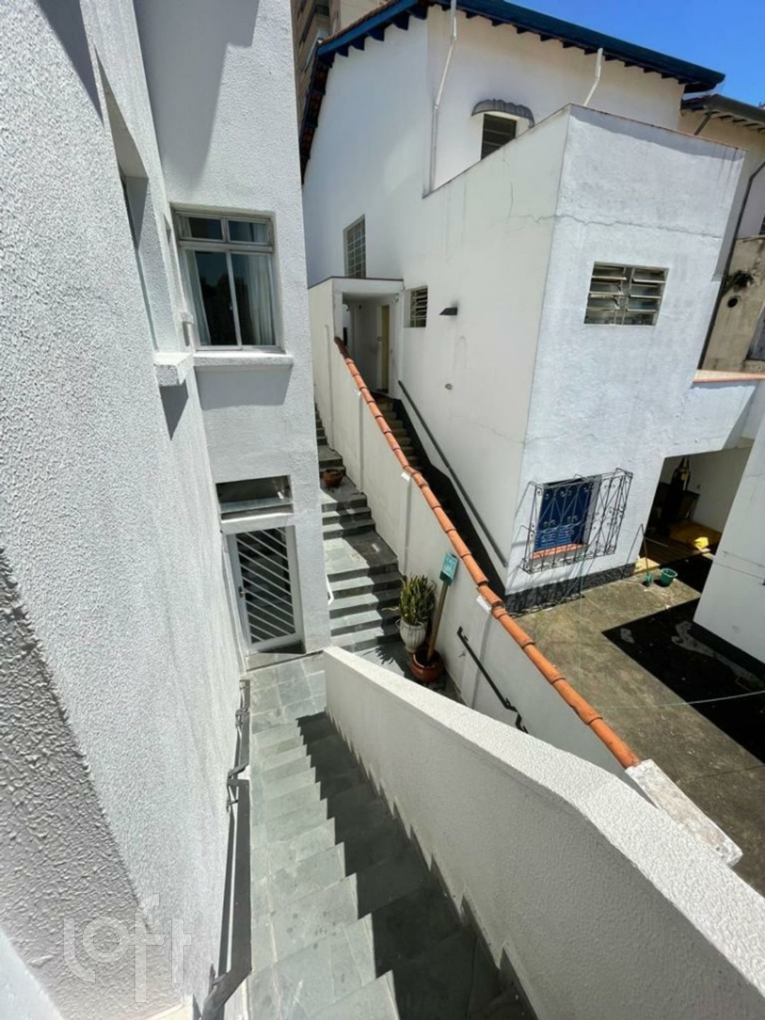 Casa à venda com 5 quartos, 220m² - Foto 13