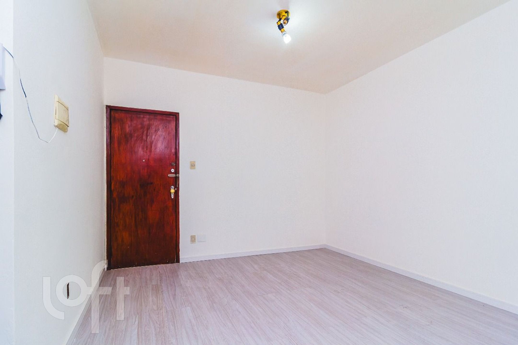 Apartamento à venda com 1 quarto, 55m² - Foto 4