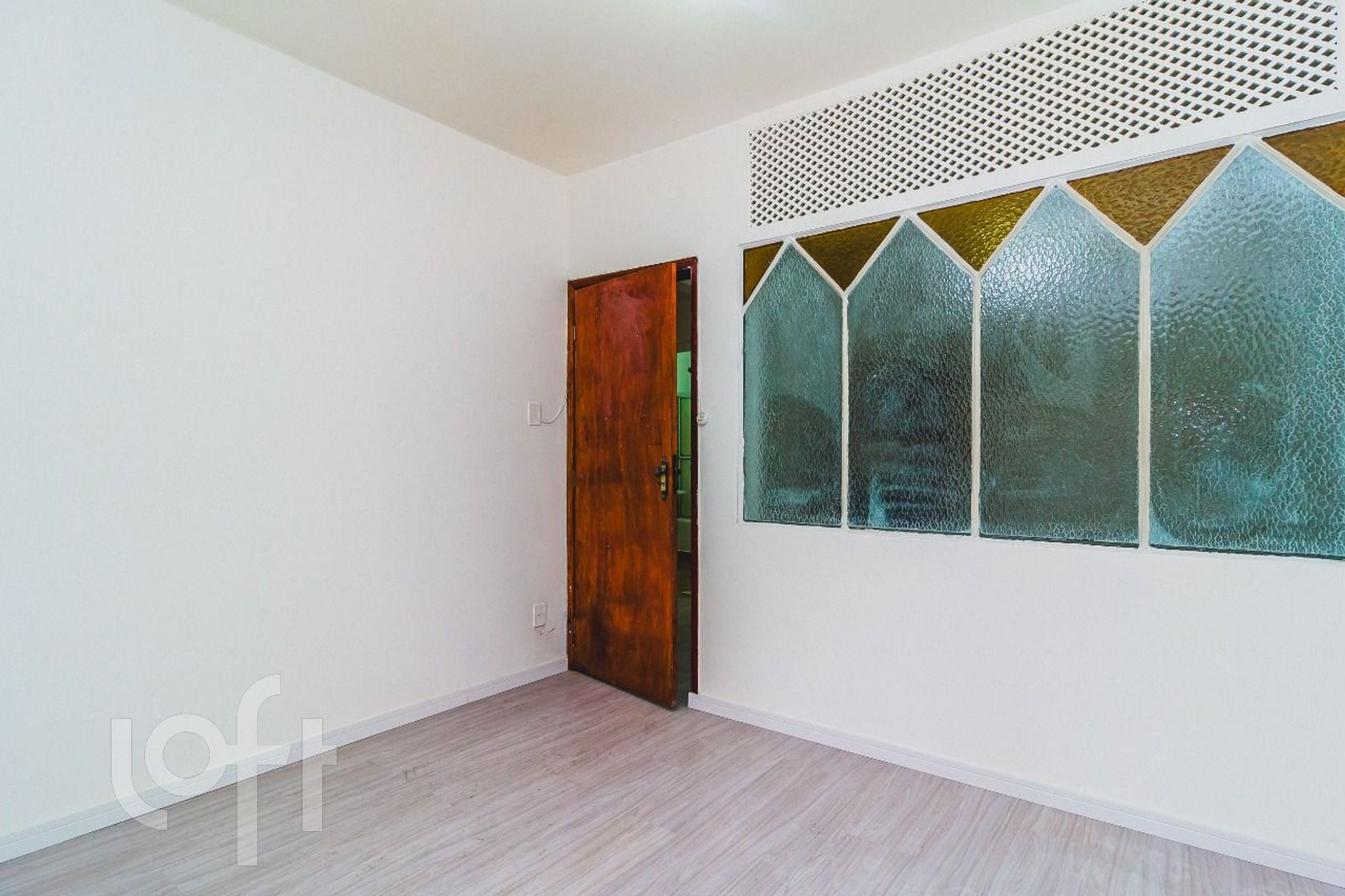 Apartamento à venda com 1 quarto, 55m² - Foto 6