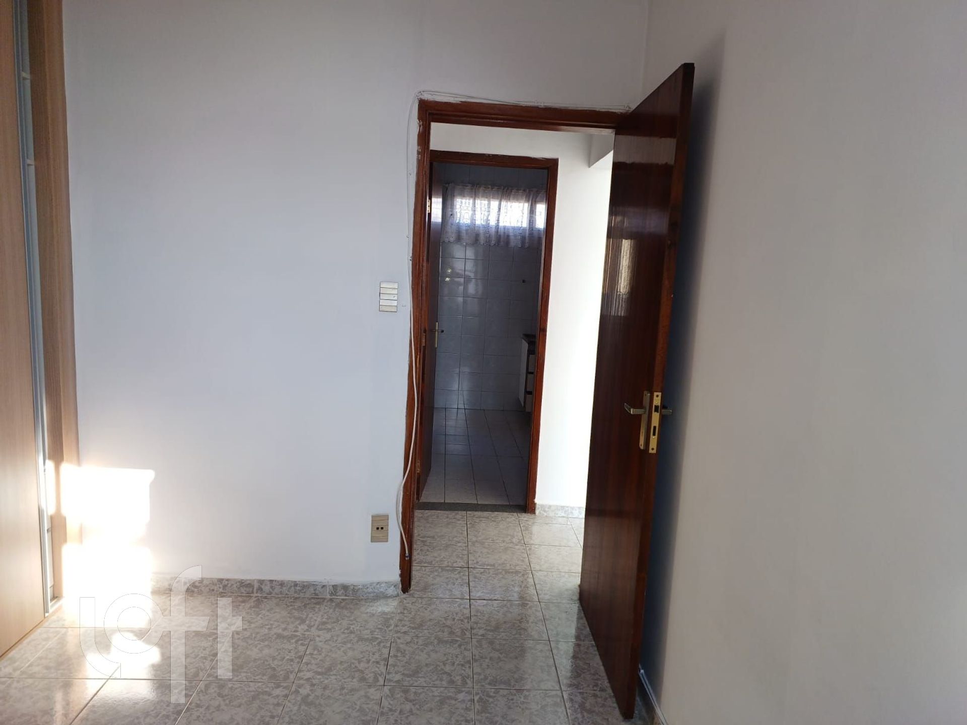 Apartamento à venda com 1 quarto, 42m² - Foto 10