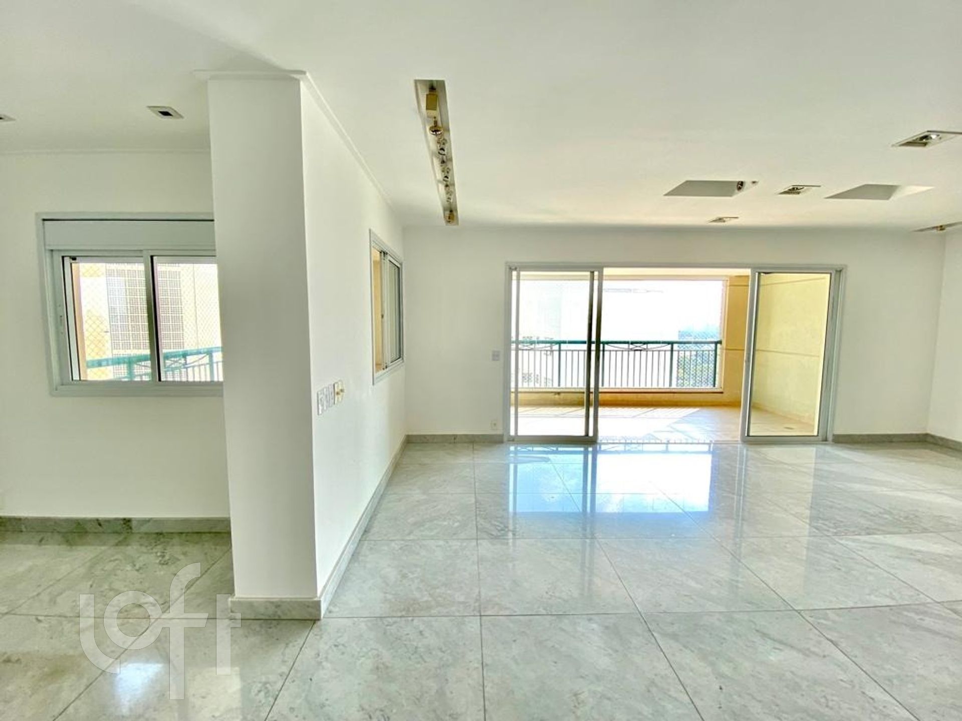 Apartamento à venda com 3 quartos, 191m² - Foto 7