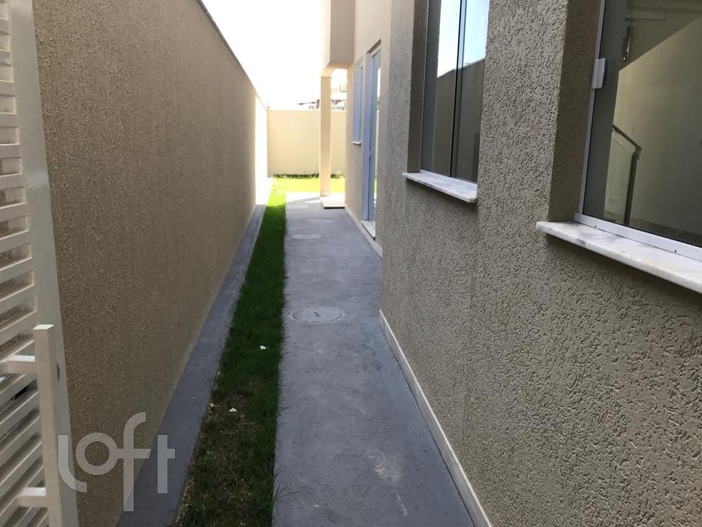 Casa à venda com 4 quartos, 185m² - Foto 19