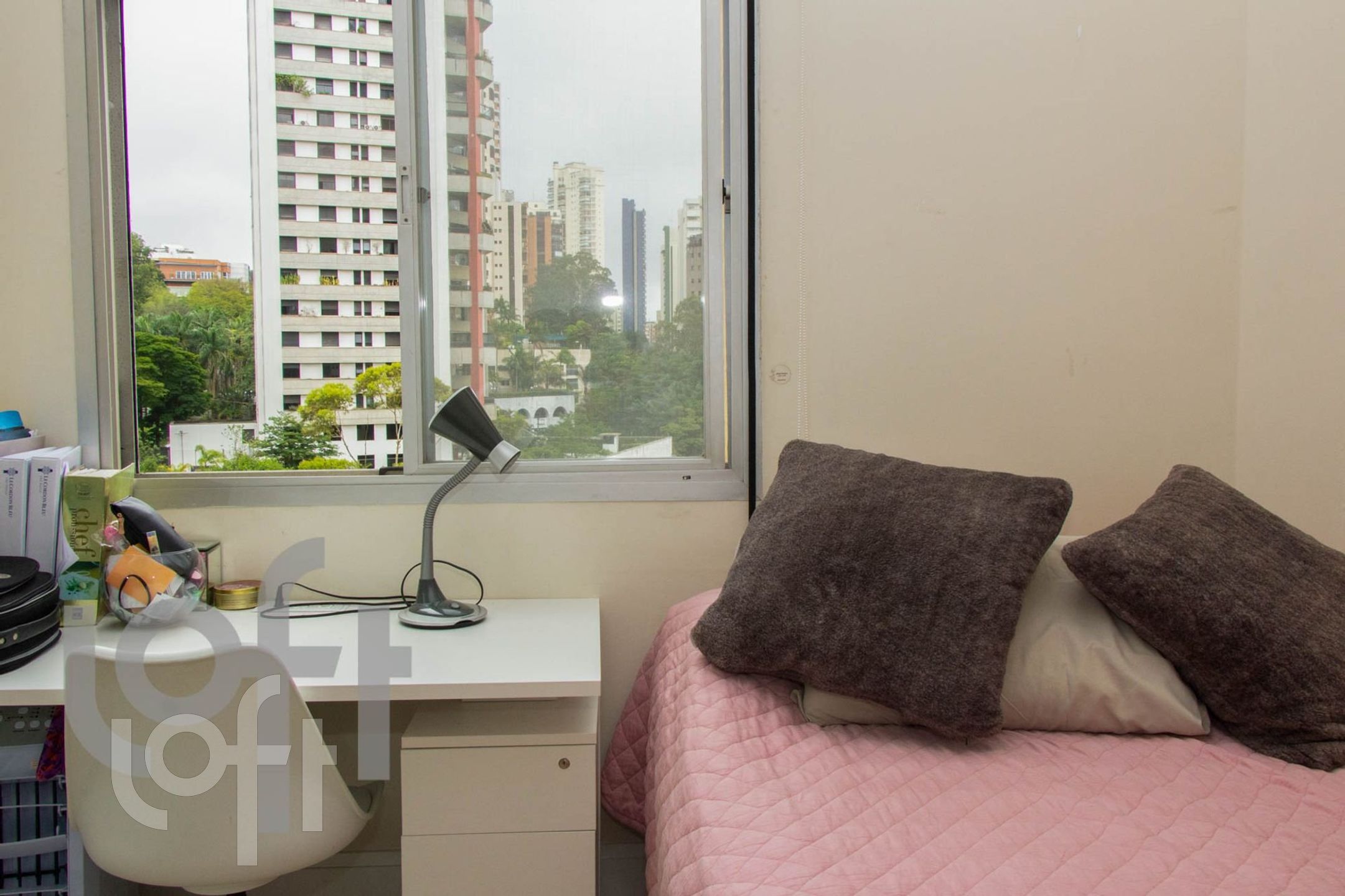 Apartamento à venda com 3 quartos, 130m² - Foto 3