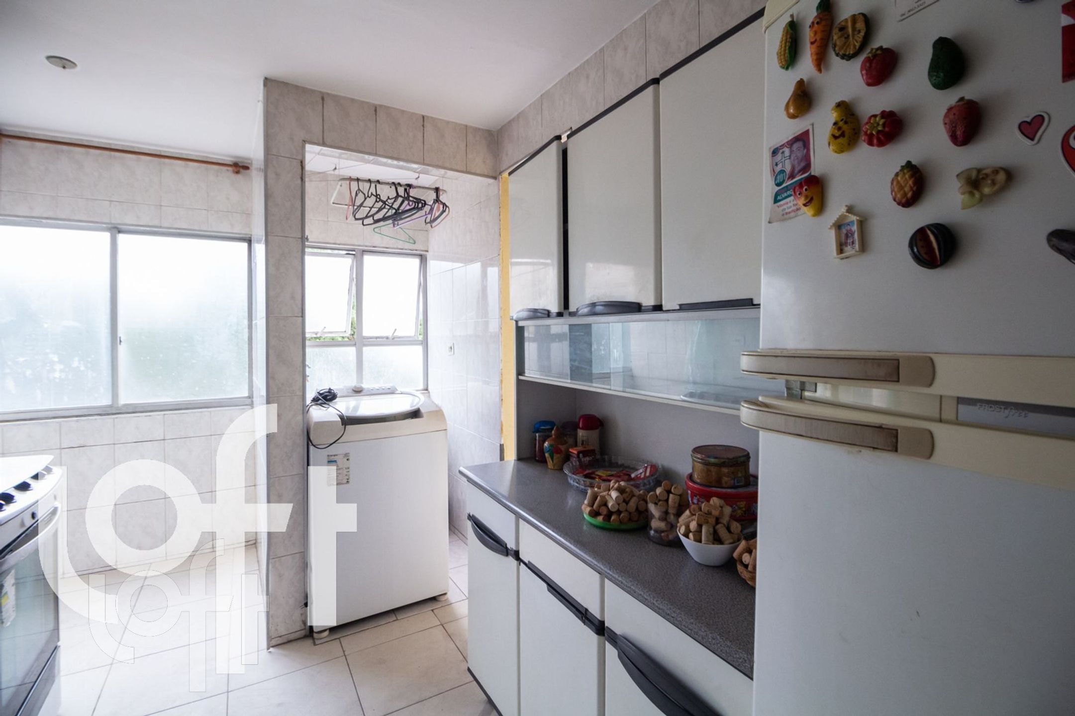 Apartamento à venda com 2 quartos, 72m² - Foto 15