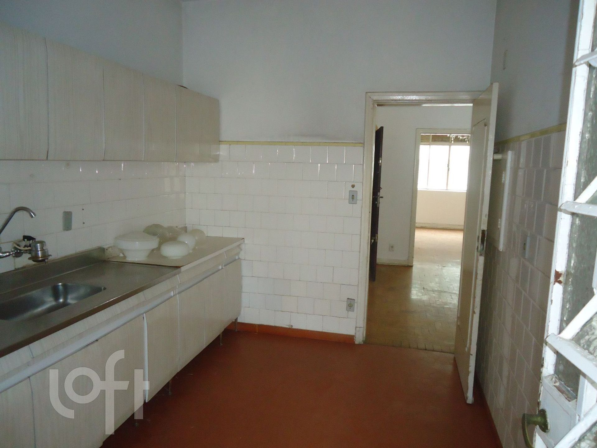 Apartamento à venda com 2 quartos, 110m² - Foto 8