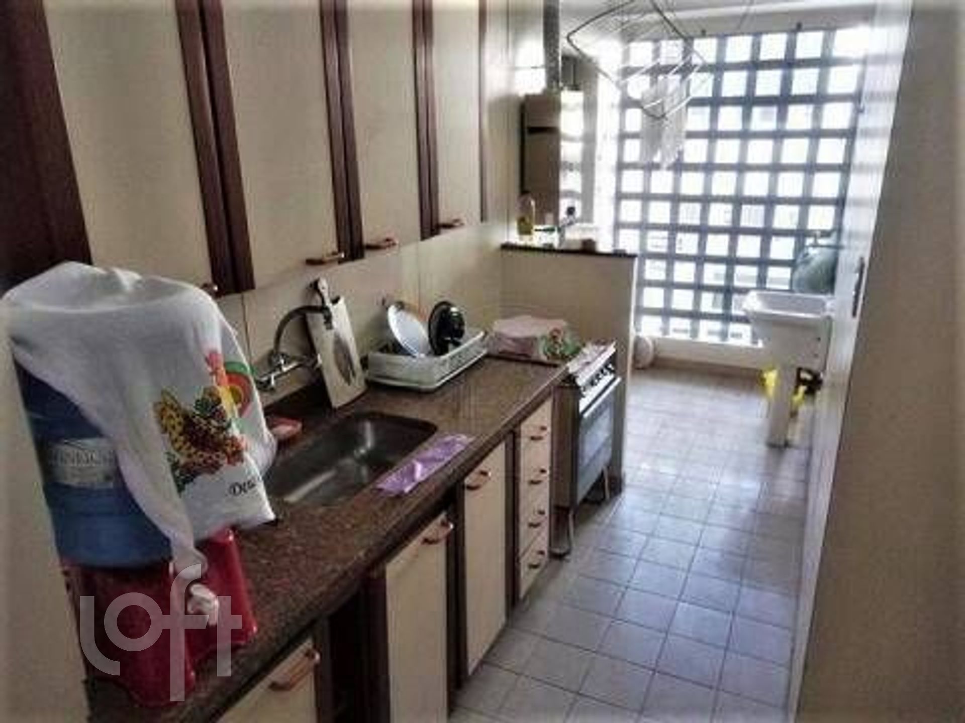 Apartamento à venda com 2 quartos, 85m² - Foto 18