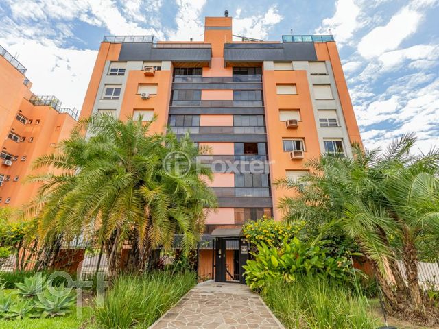 Apartamento com 200m², 3 dormitórios, 1 suíte, 2 vagas, Jardim Europa em Porto Alegre