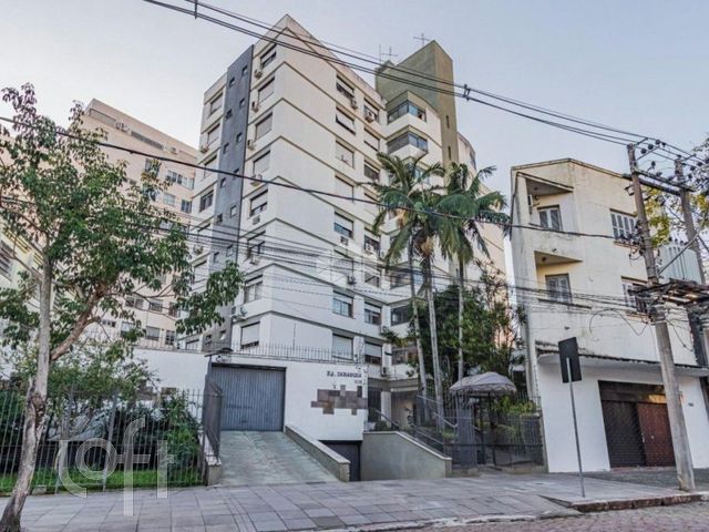 Apartamento com 84m², 2 dormitórios, 1 vaga, Floresta em Porto Alegre
