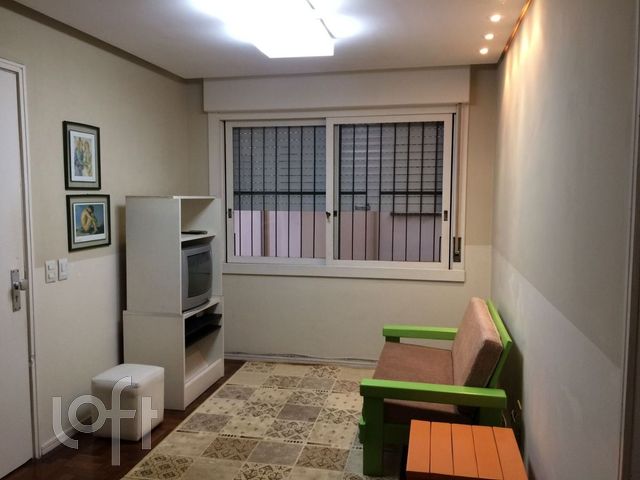 Apartamento com 54m², 2 dormitórios, Santana em Porto Alegre
