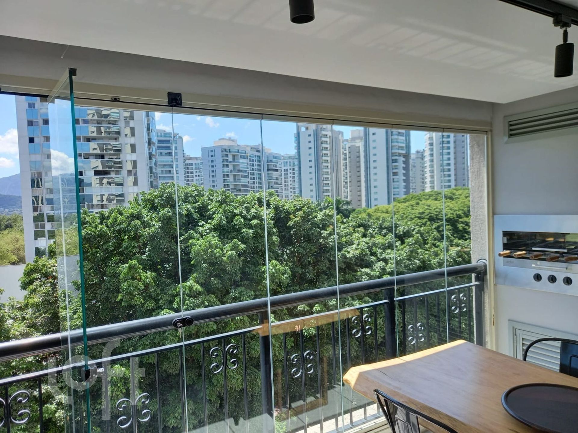 Apartamento à venda com 3 quartos, 156m² - Foto 24