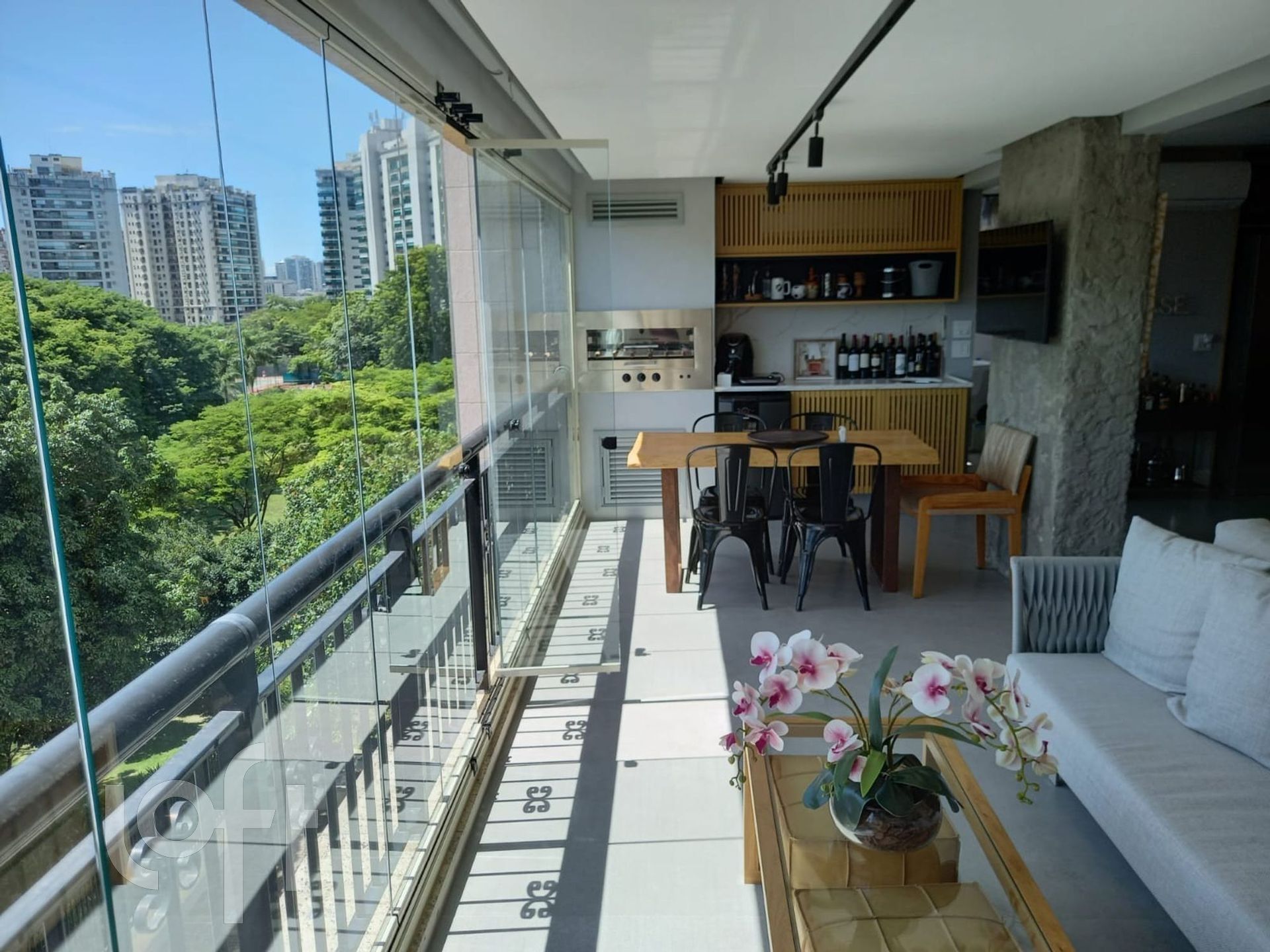 Apartamento à venda com 3 quartos, 156m² - Foto 14