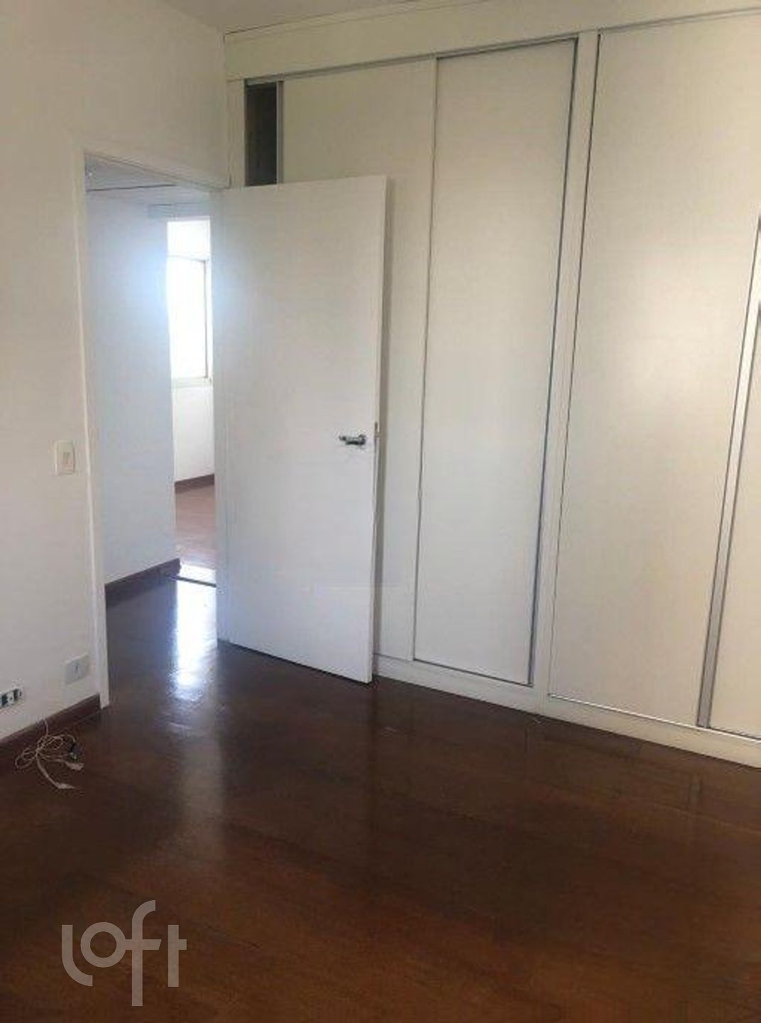 Apartamento à venda com 2 quartos, 70m² - Foto 10