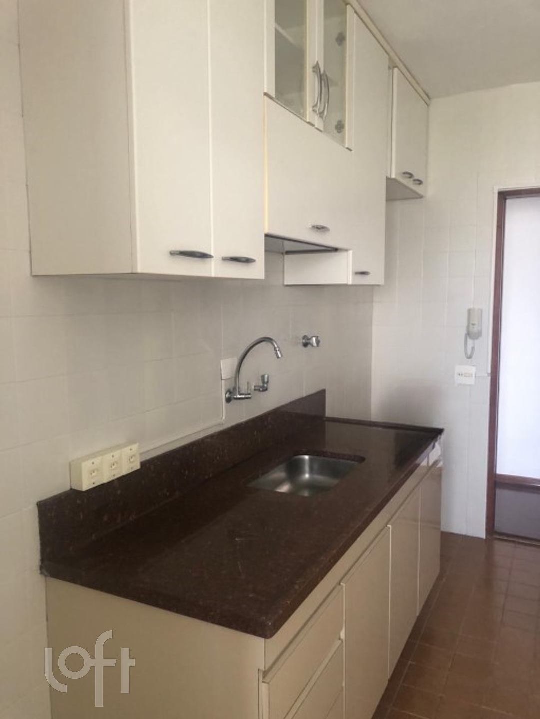 Apartamento à venda com 2 quartos, 70m² - Foto 5