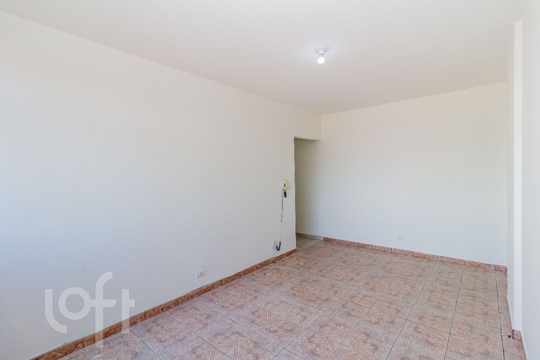 Apartamento à venda com 2 quartos, 75m² - Foto 4