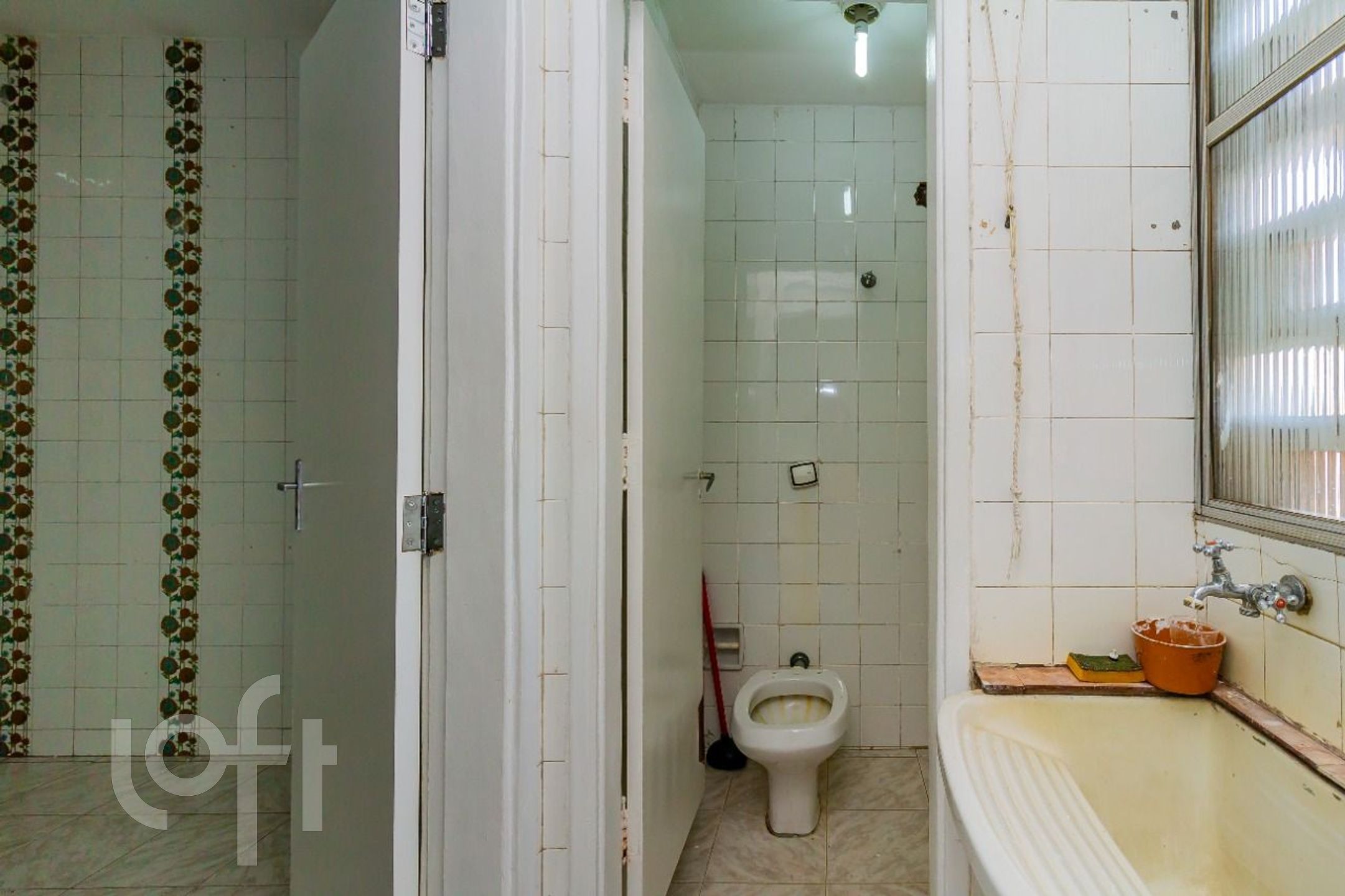 Apartamento à venda com 2 quartos, 75m² - Foto 35