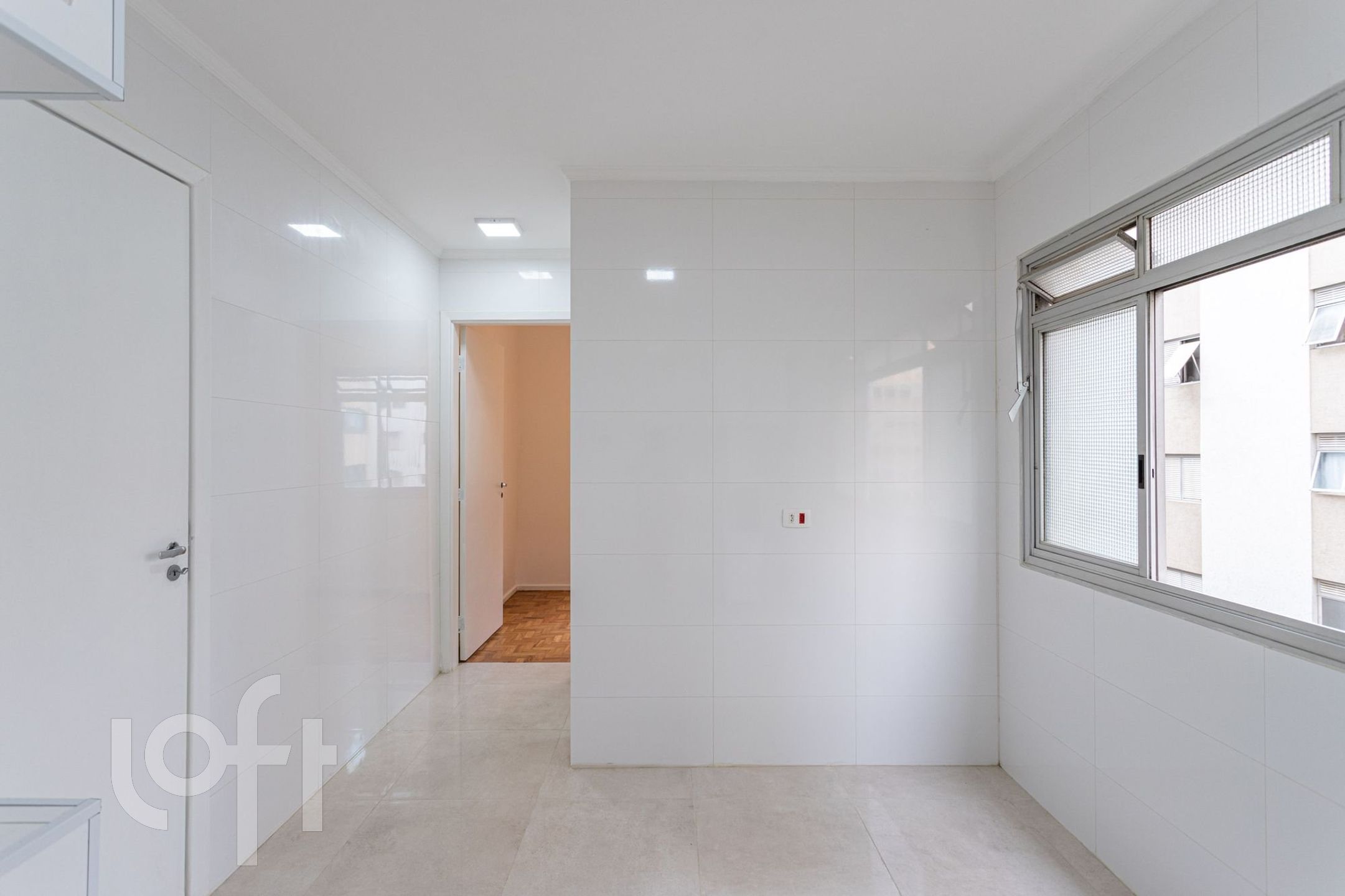 Apartamento à venda com 3 quartos, 187m² - Foto 30