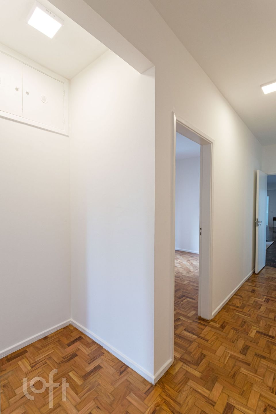 Apartamento à venda com 3 quartos, 187m² - Foto 18