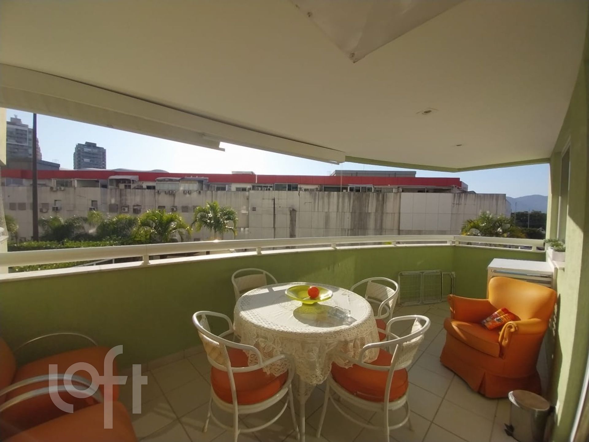 Apartamento à venda com 3 quartos, 104m² - Foto 1