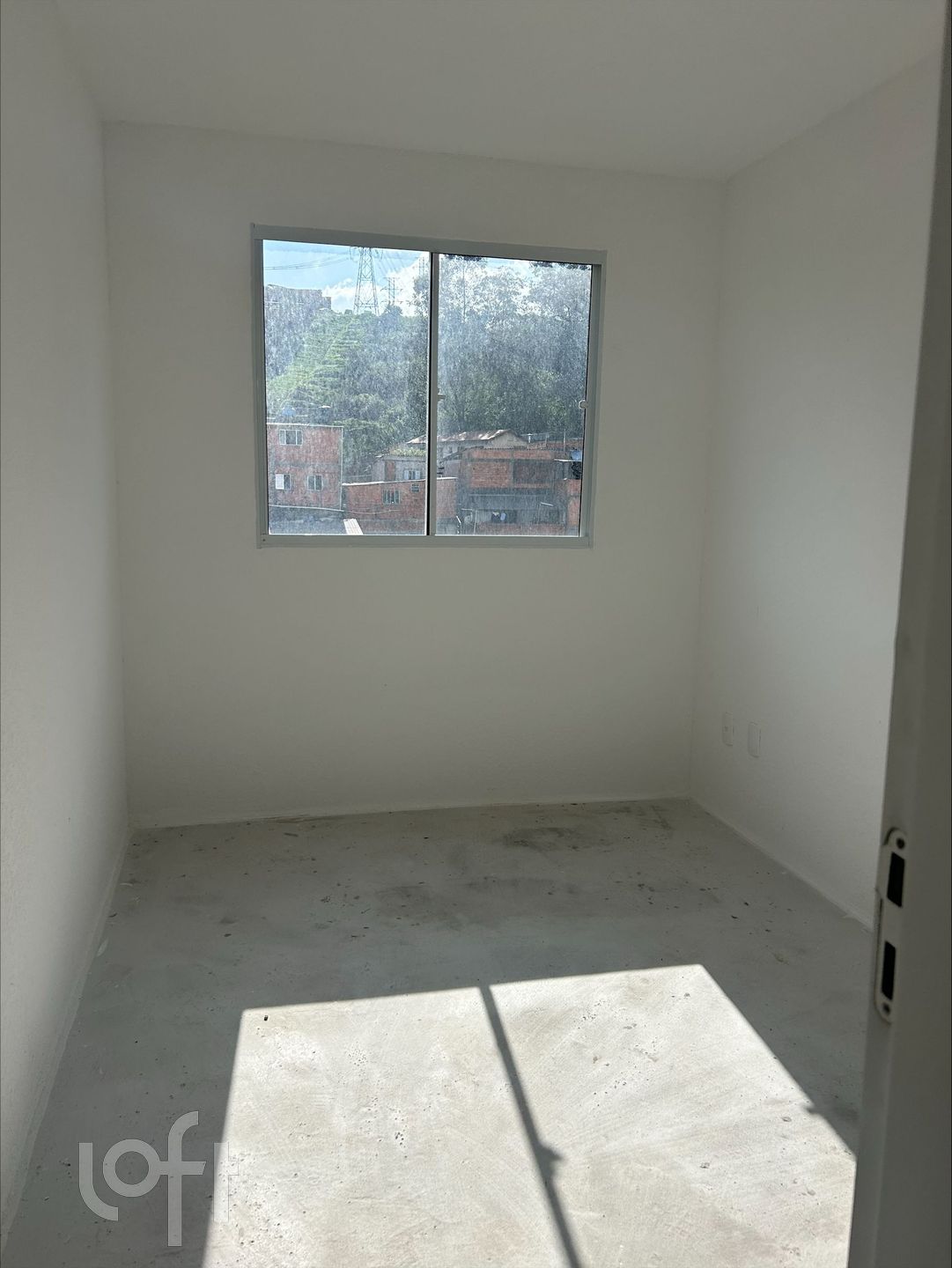 Apartamento à venda com 2 quartos, 43m² - Foto 2