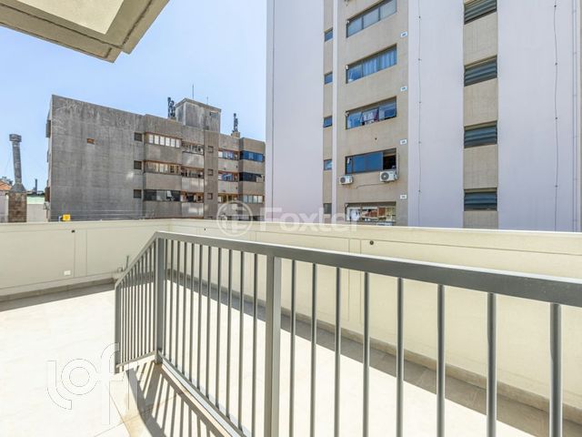 Apartamento com 106m², 2 dormitórios, 1 suíte, 1 vaga, Rio Branco em Porto Alegre